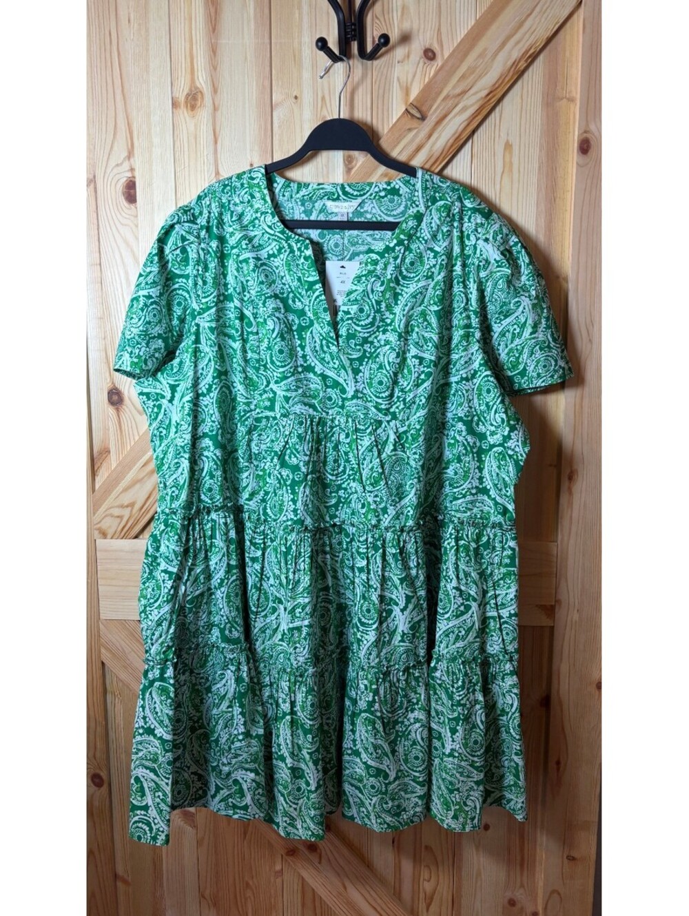Crown & Ivy Green Paisley Size 4X Dress NWT